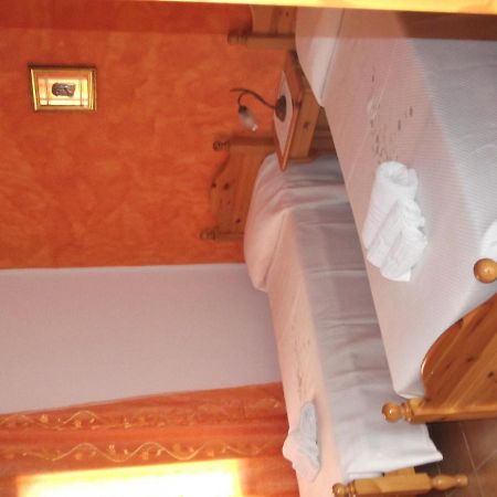 Hotel Il Nido Dell'Aquila Villanova Strisaili 外观 照片
